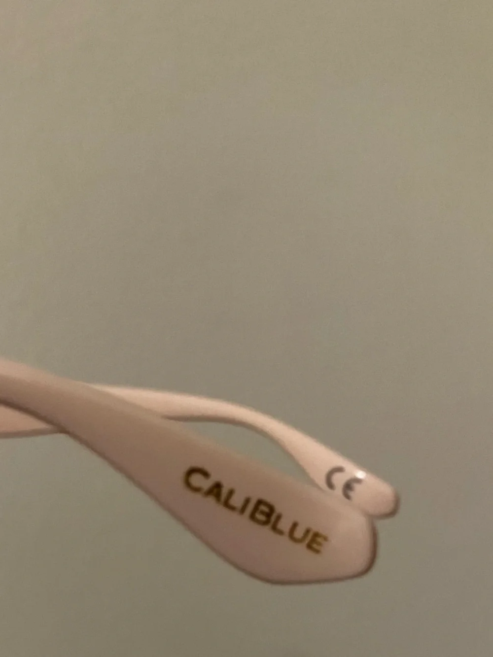 Bundle - Picture 5 of 9